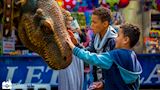 Dino-encounter, Dino-act