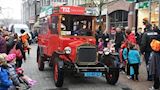 Ford Model T replica Fleur de Lys, rood